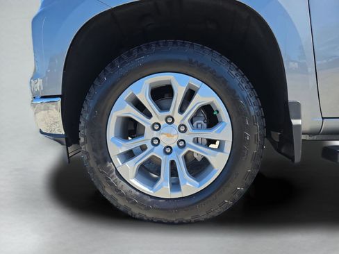 New 2026 Chevrolet Silverado 1500 LTZ w/ LTZ Premium Package image 42