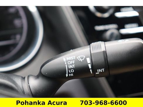 Used 2019 Toyota Camry LE image 11