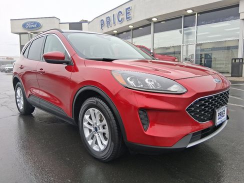 Used 2021 Ford Escape SE w/ Convenience Package image 1