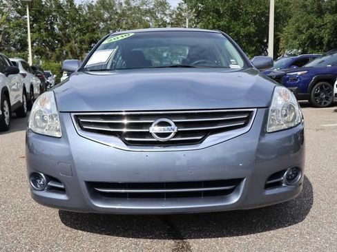 Used 2010 Nissan Altima 2.5 S FWD image 3