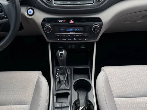 Used 2018 Hyundai Tucson Value image 33