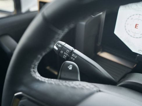 Used 2025 GMC Hummer EV 3X image 42