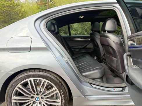 Used 2020 BMW 540i xDrive w/ M Sport Package image 28