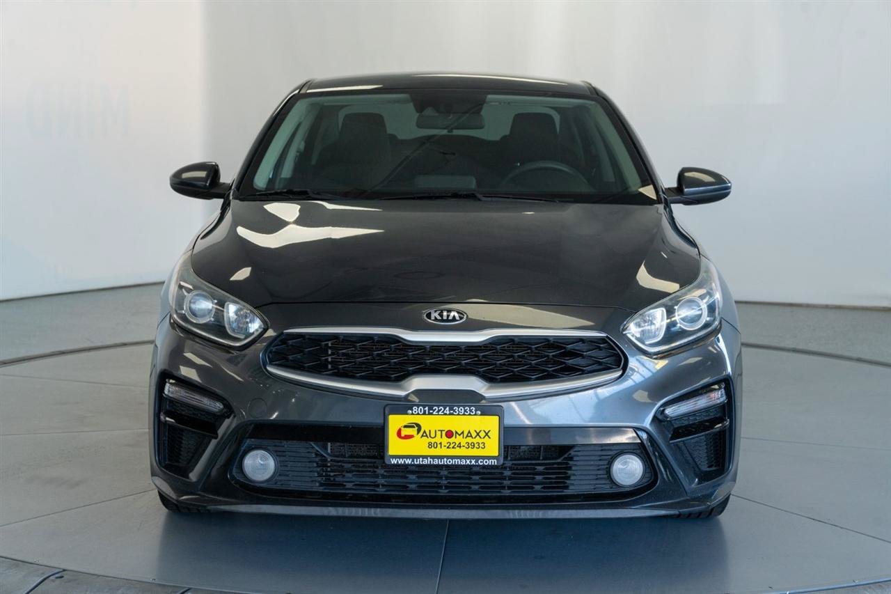 Used 2020 Kia Forte LXS FWD image 2