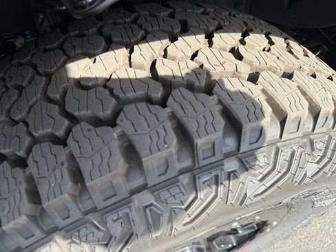 New 2026 Ford Bronco Big Bend w/ Black Diamond Package AWD/4WD image 13