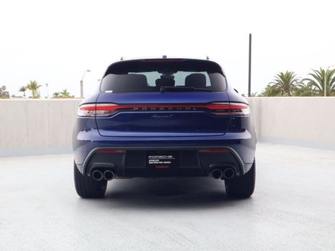 Certified 2023 Porsche Macan Turbo AWD/4WD image 10