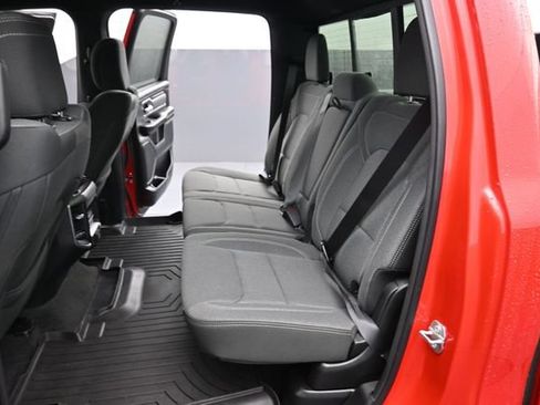 Used 2021 RAM 1500 Big Horn AWD/4WD image 10