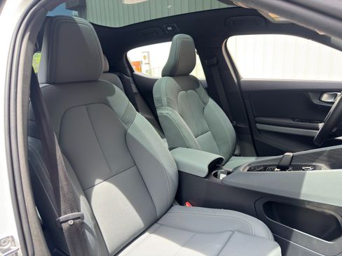 Used 2021 Polestar Polestar 2 AWD/4WD image 33