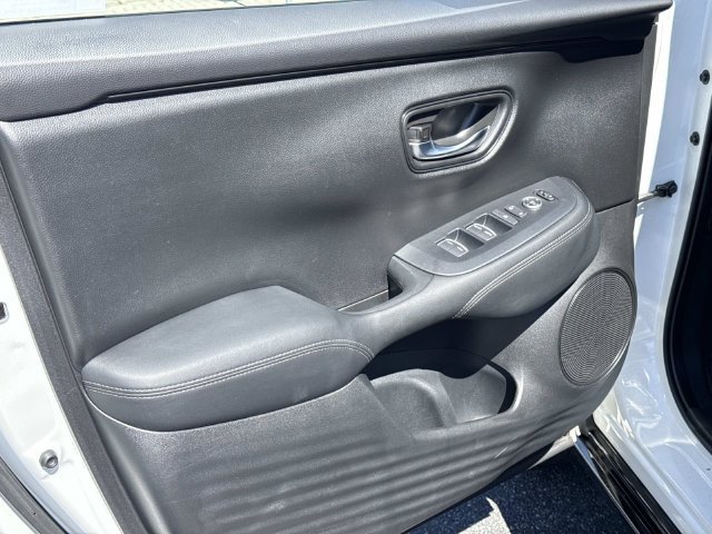 Certified 2024 Honda HR-V EX-L image 17