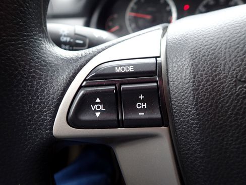 Used 2011 Honda Accord LX-P image 15