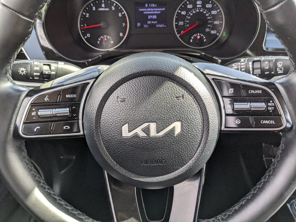 Used 2023 Kia Seltos S w/ Navigation Package AWD/4WD image 11
