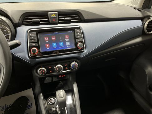 Used 2025 Nissan Versa SV image 22