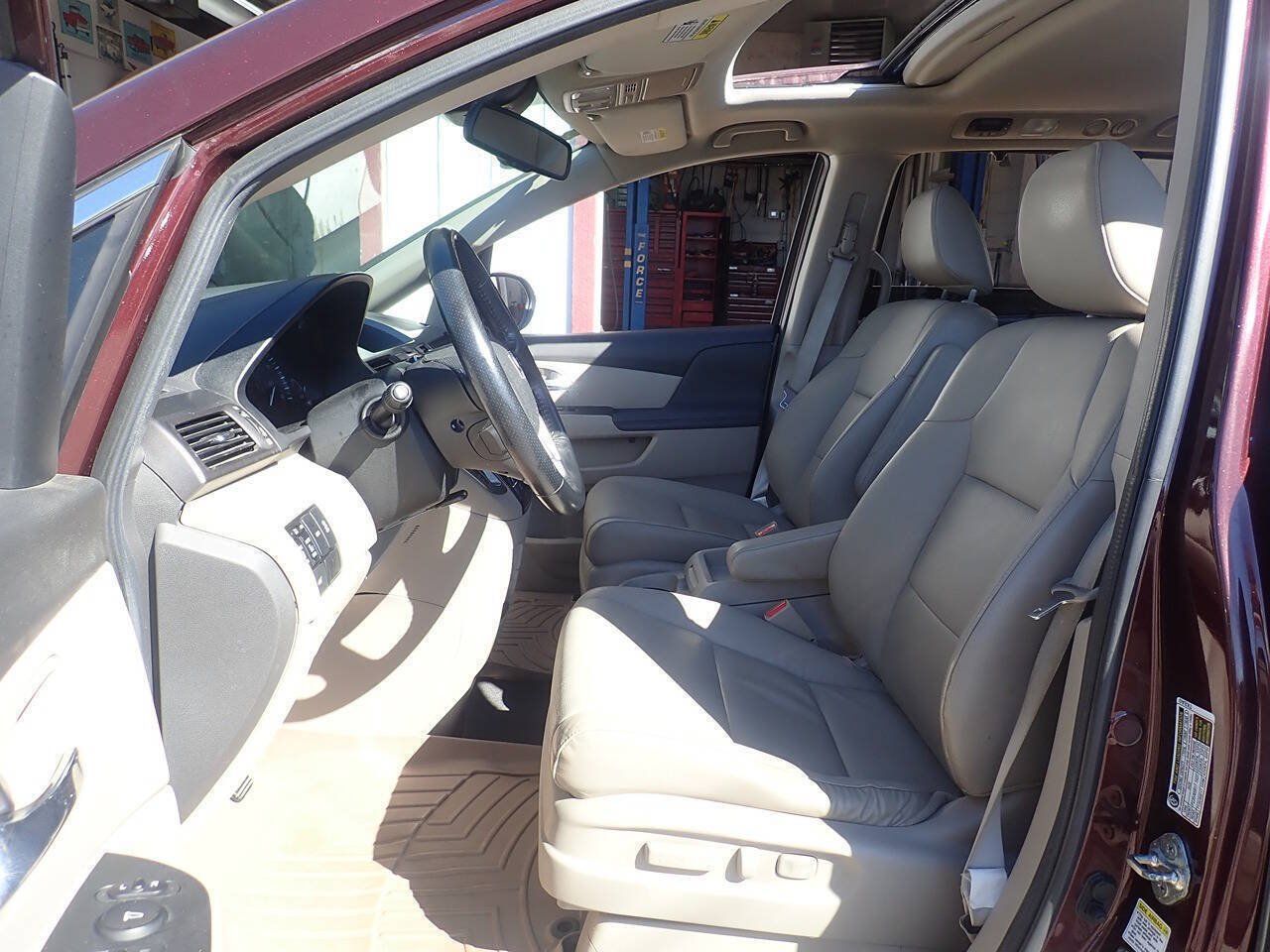 Used 2014 Honda Odyssey EX-L image 10