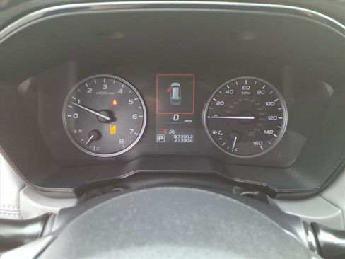 Used 2025 Subaru Outback Premium image 17