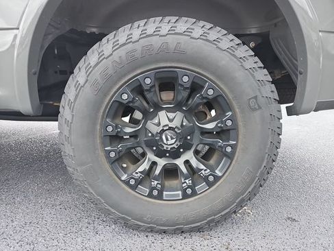 Used 2020 Ford F150 XLT w/ Equipment Group 302A Luxury AWD/4WD image 9