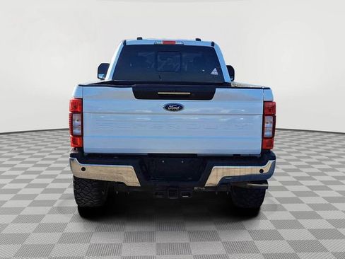 Used 2022 Ford F350 Lariat w/ Lariat Ultimate Package AWD/4WD image 4