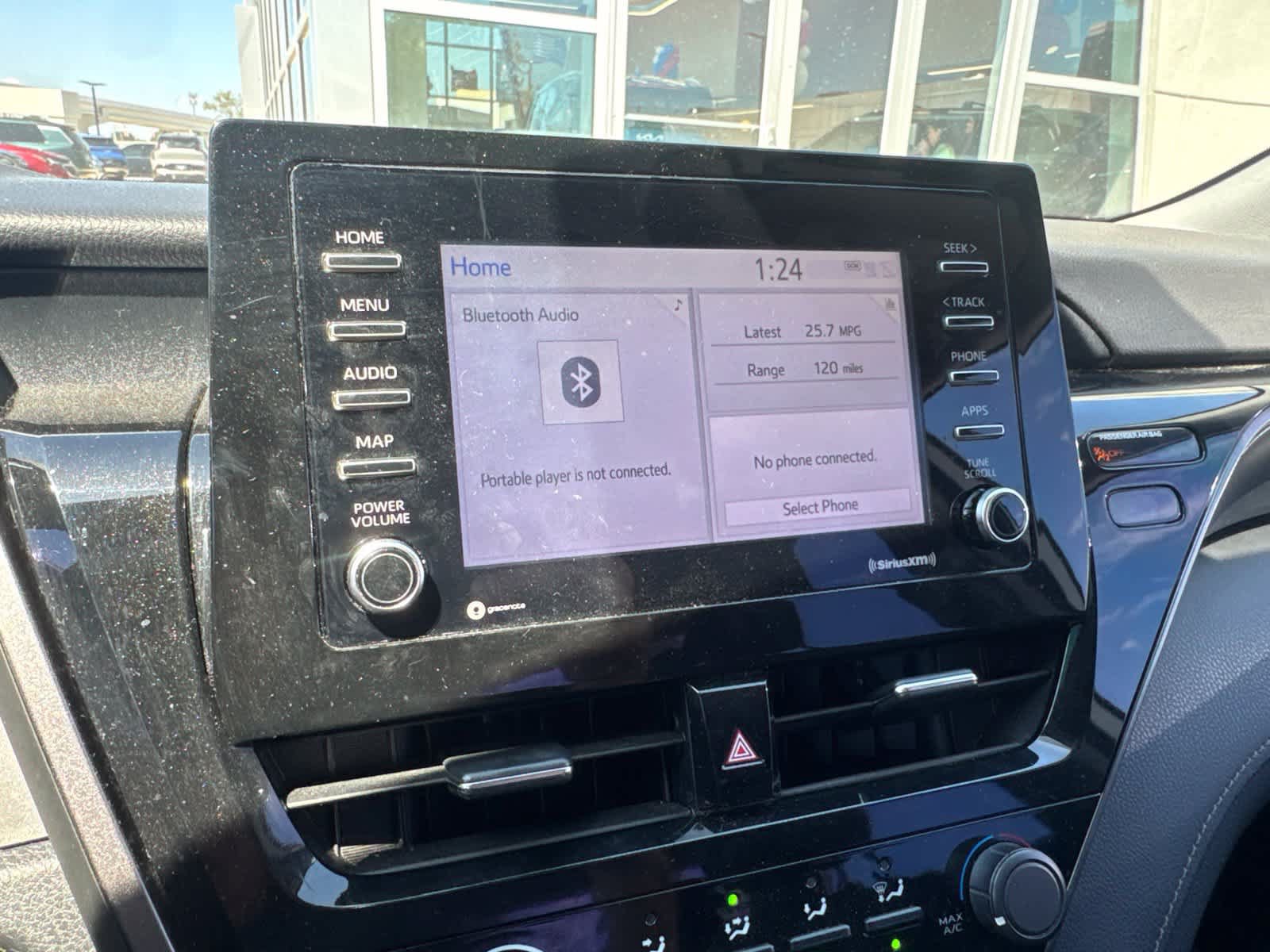Used 2021 Toyota Camry LE FWD image 7