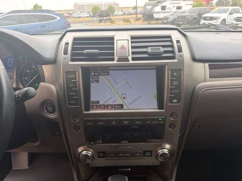 Used 2015 Lexus GX 460 w/ Premium Package AWD/4WD image 31