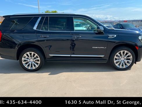 Used 2023 GMC Yukon Denali AWD/4WD image 6