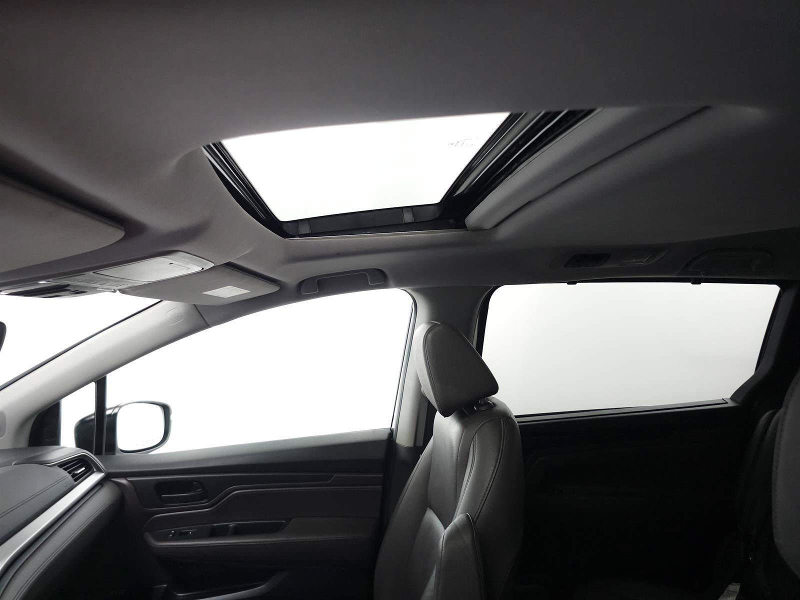 Used 2019 Honda Odyssey EX-L image 7