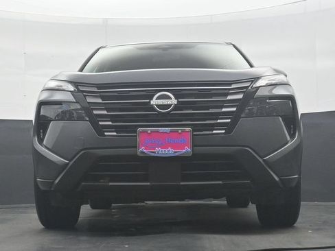 Used 2026 Nissan Rogue SV FWD image 27