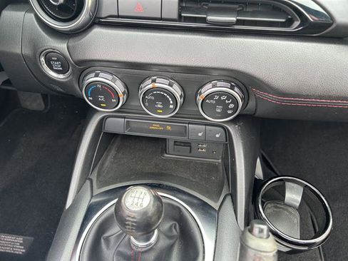 Used 2017 MAZDA MX-5 Miata Grand Touring image 15