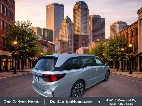 New 2026 Honda Odyssey Elite image 4