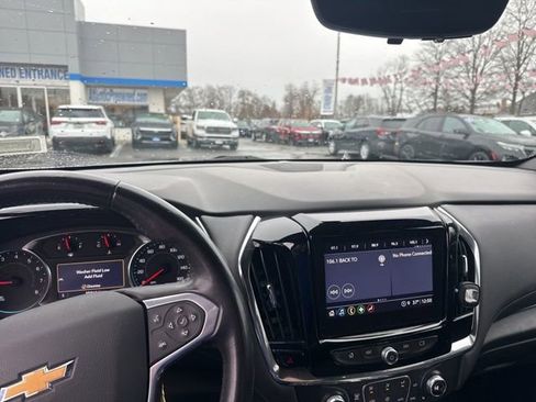 Certified 2022 Chevrolet Traverse LT image 5
