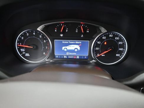 Used 2023 GMC Acadia SLT AWD/4WD image 16