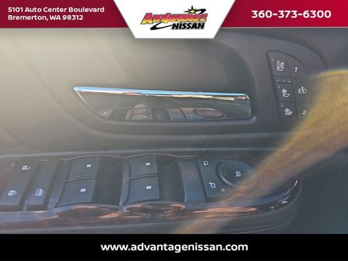 Used 2014 GMC Sierra 3500 Denali AWD/4WD image 9
