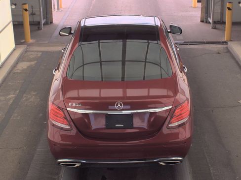 Used 2018 Mercedes-Benz E 300 w/ Premium 1 Package image 7