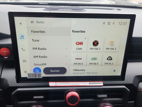 Used 2025 Toyota Tacoma TRD Pro AWD/4WD image 21