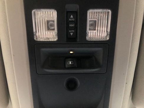 Used 2017 RAM 1500 Sport w/ Convenience Group image 27