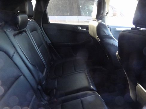 Used 2020 Ford Escape SEL image 7