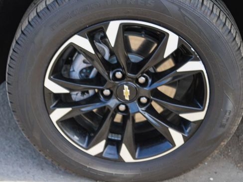 Used 2021 Chevrolet TrailBlazer LT w/ Premium Seating Package AWD/4WD image 10
