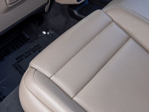 Certified 2024 Porsche Taycan 4 Cross Turismo image 38