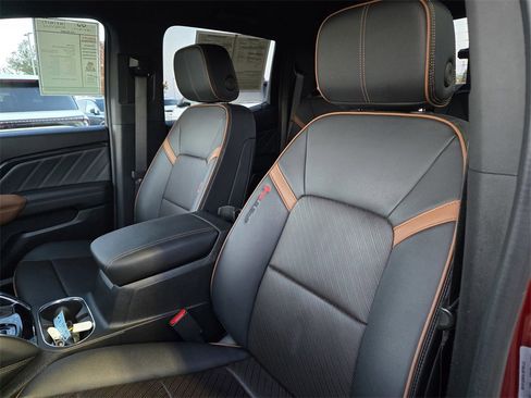 Used 2023 GMC Canyon AT4 w/ AT4 Premium Package image 15