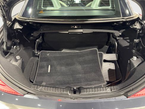 Used 2015 Mercedes-Benz SLK 250 w/ Premium Package image 23