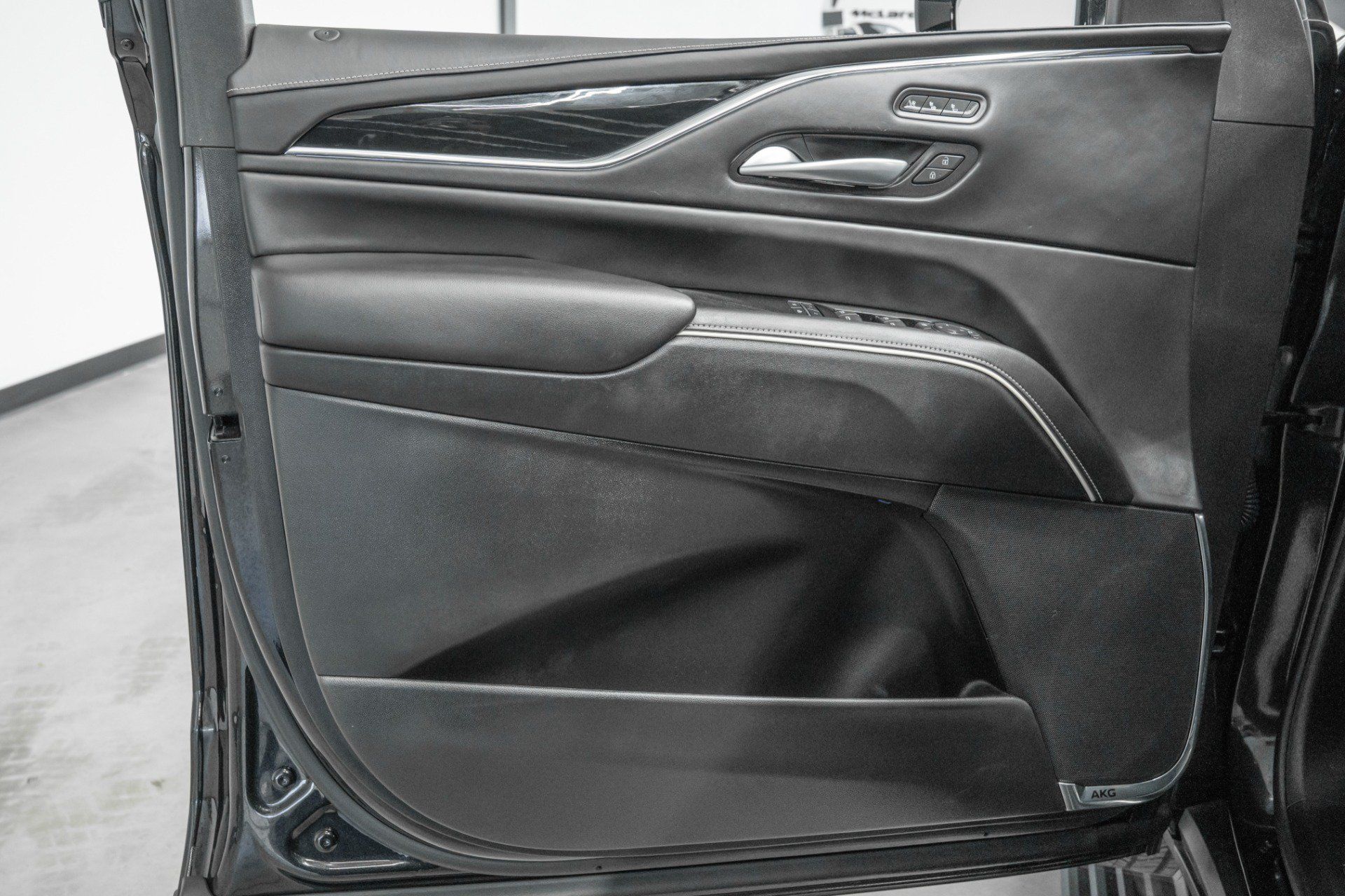 Used 2024 Cadillac Escalade ESV V w/ LPO, Floor Liner Package AWD/4WD image 49