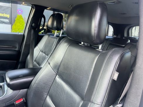 Used 2016 Dodge Durango Limited w/ Nav & Power Liftgate Group image 17