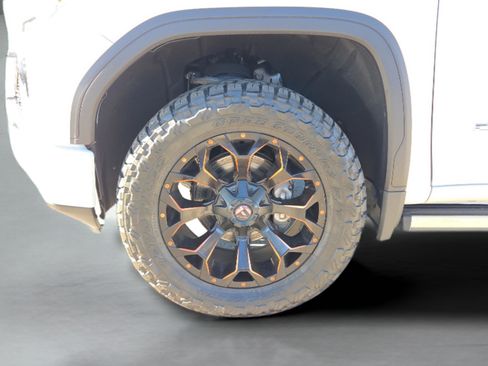 Used 2022 GMC Sierra 1500 Denali w/ Denali Premium Package image 32