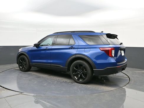 Certified 2023 Ford Explorer ST-Line w/ Class IV Trailer Tow Package image 5