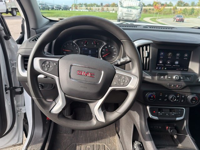 Used 2023 GMC Terrain SLE w/ Driver Convenience Package AWD/4WD image 15