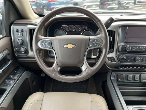Used 2017 Chevrolet Silverado 1500 LTZ Z71 w/ LTZ Plus Package image 26