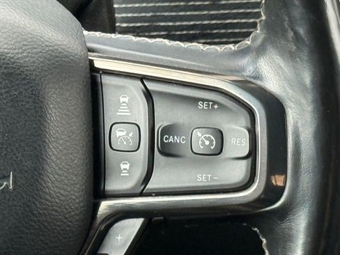 Used 2019 RAM 1500 Limited image 30