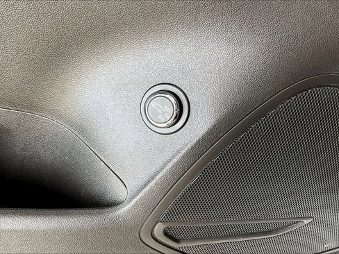 Used 2022 Buick Envision Preferred image 31