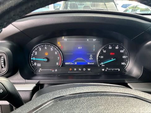 Used 2020 Ford Explorer XLT RWD image 26