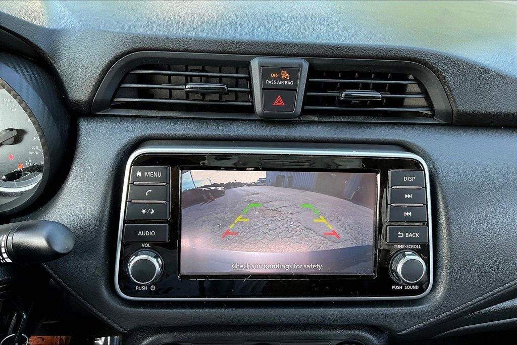 Used 2025 Nissan Versa S FWD image 14