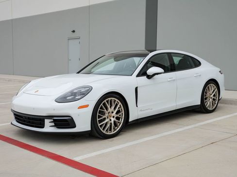Used 2020 Porsche Panamera Edition image 4