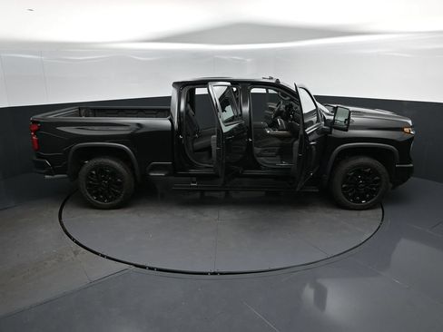 New 2026 Chevrolet Silverado 2500 High Country w/ High Country Premium Package AWD/4WD image 45